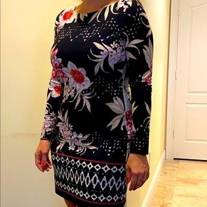 Navy Blue floral long slv Vince Camuto Sz4 dress